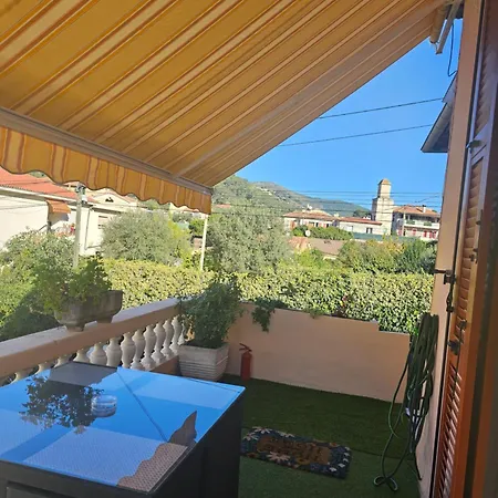 1 A Proche De Nice, Monaco Et L'italie Guest house *